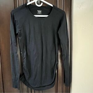 Athleta Classic Black Long Sleeve Tee Size S